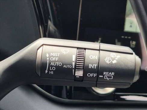 Used 2025 Lexus RX 350 Premium w/ Accessory Package (Z1) FWD image 12