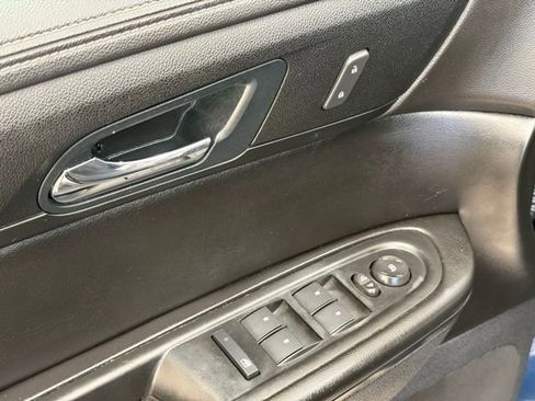 Used 2016 Chevrolet Traverse LT image 14