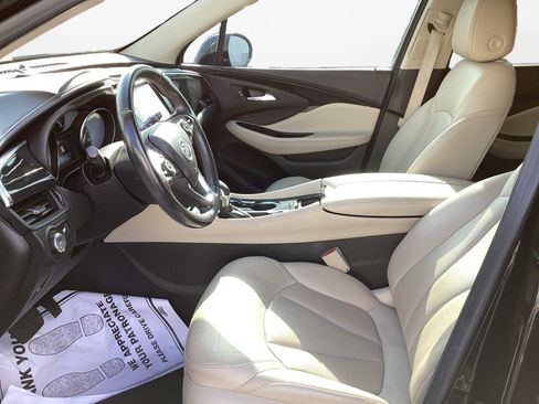 Used 2017 Buick Envision Essence FWD image 11