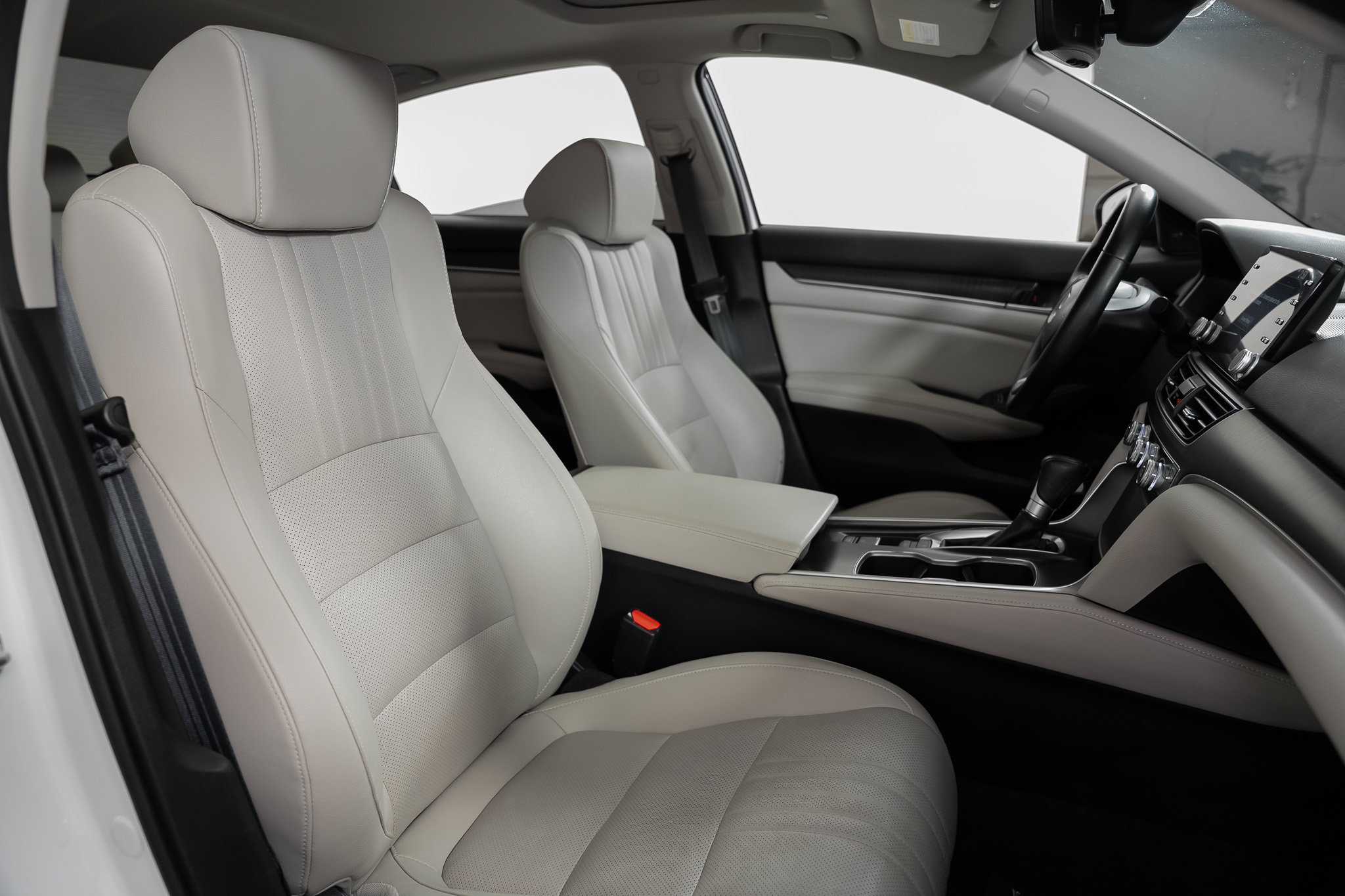 Used 2022 Honda Accord EX-L image 24