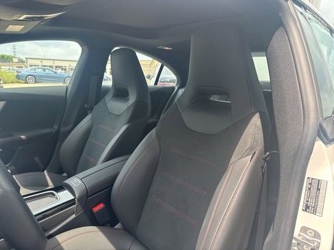 Used 2025 Mercedes-Benz CLA 250 4MATIC image 7