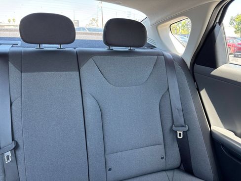 Used 2025 Kia K4 FWD image 38