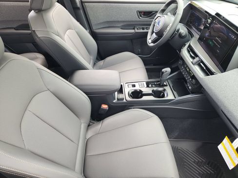New 2026 Subaru Outback Limited AWD/4WD image 10