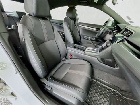 Used 2019 Honda Civic Sport image 29