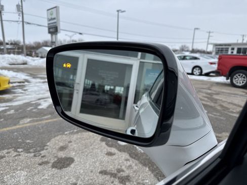 Certified 2021 Buick Enclave Premium w/ Surround and Sites Package image 9