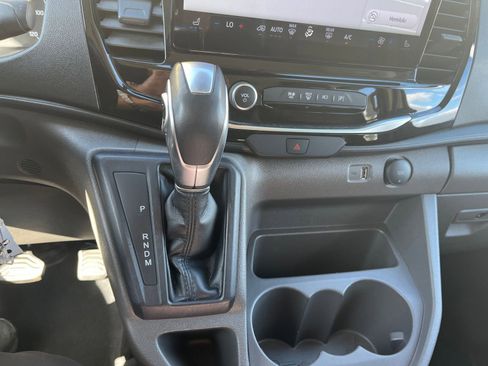 Used 2023 Ford Transit 350 XLT image 40