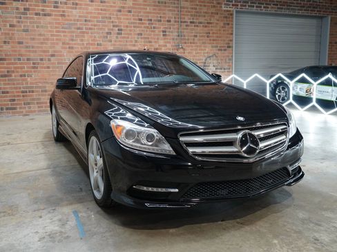 Used 2011 Mercedes-Benz CL 550 4MATIC w/ Sport Pkg Plus One image 4