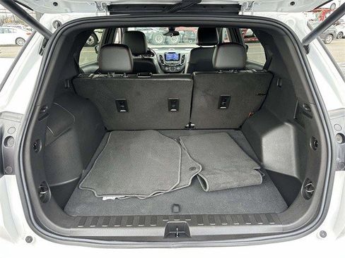 Certified 2022 Chevrolet Equinox RS w/ RS Leather Package image 15