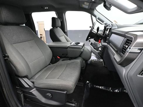 Used 2024 Ford F150 XLT image 42