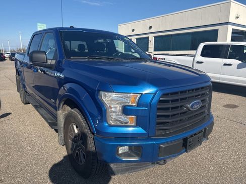 Used 2017 Ford F150 XLT w/ Equipment Group 302A Luxury image 5