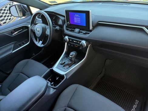 Certified 2023 Toyota RAV4 SE w/ Weather & Moonroof Package AWD/4WD image 21
