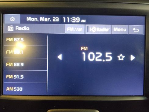 Used 2025 Kia Soul LX image 25