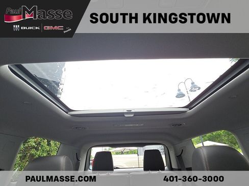 Used 2023 GMC Acadia AT4 w/ Technology Package AWD/4WD image 23