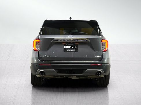 Used 2021 Ford Explorer Limited w/ Equipment Group 301A AWD/4WD image 5
