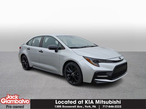 Used 2021 Toyota Corolla SE image 1