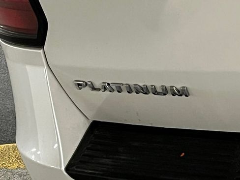 Used 2019 Ford Expedition Max Platinum AWD/4WD image 43
