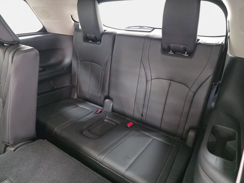 Certified 2026 INFINITI QX60 Luxe w/ Cargo Package AWD/4WD image 34