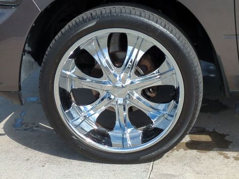 Used 2018 RAM 1500 Sport w/ Comfort Group image 14