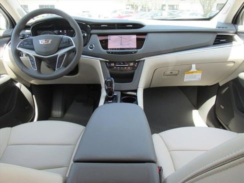 New 2026 Cadillac XT5 Premium Luxury w/ Driver Assist Package FWD image 11