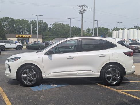 Used 2023 Ford Escape ST-Line w/ Tech Pack #1 image 6