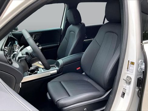 New 2026 Mercedes-Benz GLB 250 image 16