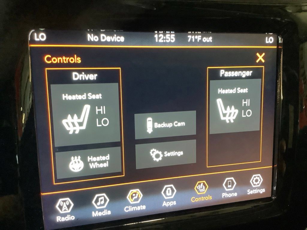 Used 2019 Jeep Cherokee Limited AWD/4WD image 40