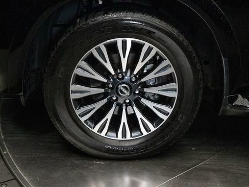Used 2023 Nissan Armada SL w/ Midnight Edition Package AWD/4WD image 9
