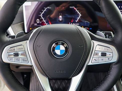 New 2027 BMW X7 xDrive40i AWD/4WD image 14