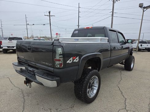 Used 2003 Chevrolet Silverado 2500 LT w/ Skid Plate Package image 7
