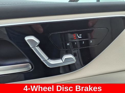 Used 2024 Mercedes-Benz GLC 300 4MATIC image 20