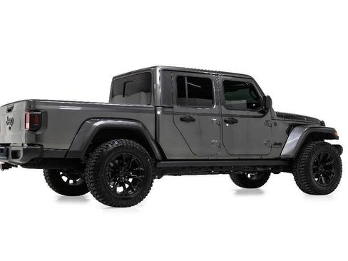 Used 2025 Jeep Gladiator Sport AWD/4WD image 4