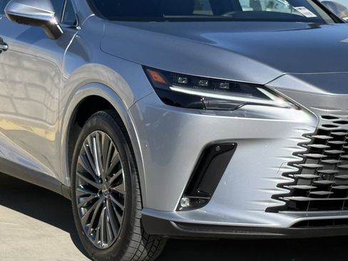 New 2026 Lexus RX 450h RX 450h+ Luxury image 4