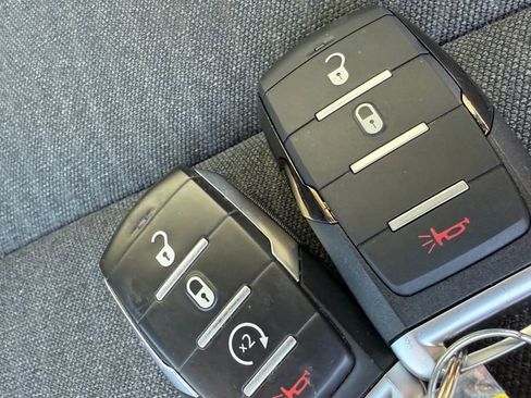 Used 2021 RAM 1500 Big Horn image 30