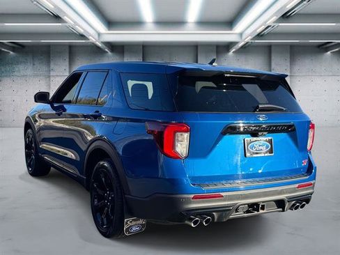 Used 2022 Ford Explorer ST w/ Equipment Group 401A image 4