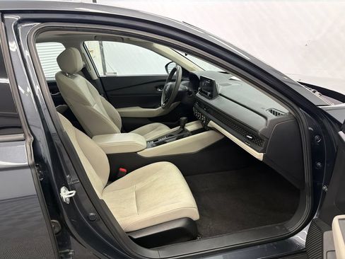 Used 2024 Honda Accord EX image 14