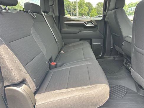 Used 2026 Chevrolet Silverado 1500 LT AWD/4WD image 16