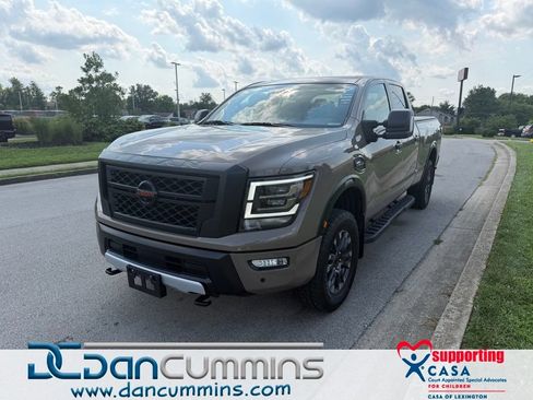 Used 2022 Nissan Titan PRO-4X w/ Pro-4x Convenience Package AWD/4WD image 1