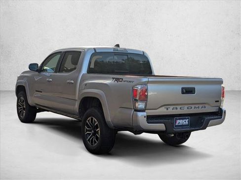 Used 2022 Toyota Tacoma TRD Sport image 7