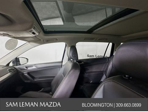 Used 2021 Volkswagen Tiguan SE image 20