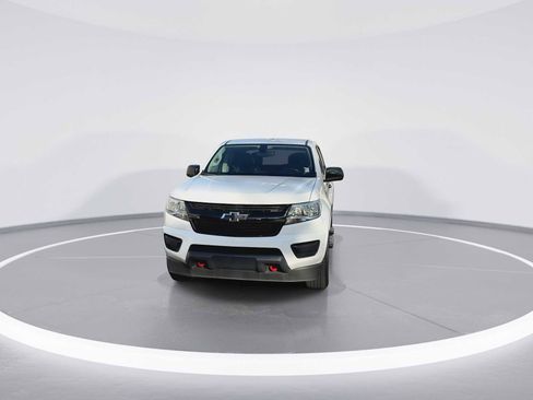 Used 2019 Chevrolet Colorado LT w/ Redline Special Edition image 3