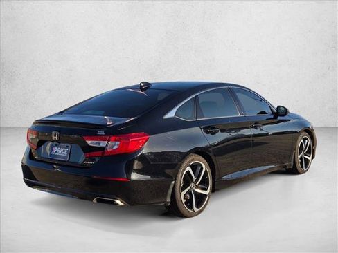 Used 2019 Honda Accord Sport image 5