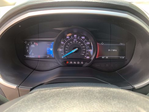 Used 2019 Ford Edge SEL w/ Equipment Group 201A AWD/4WD image 16