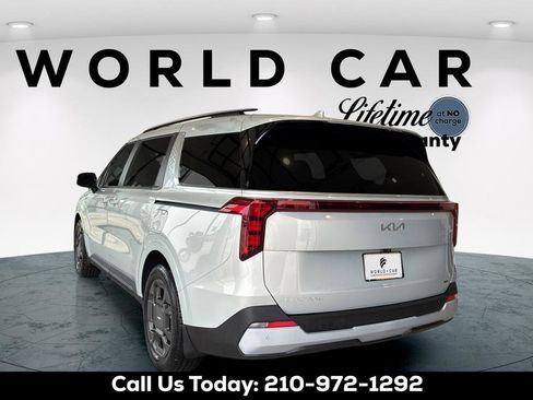 New 2026 Kia Carnival EX FWD image 10