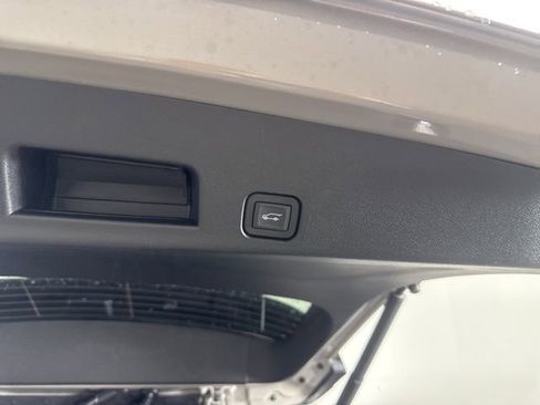New 2026 Chevrolet Traverse Z71 AWD/4WD image 15