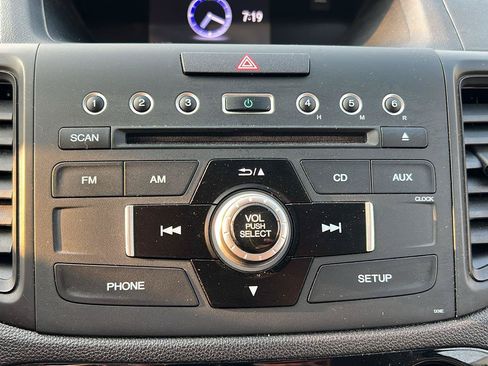 Used 2016 Honda CR-V SE image 24