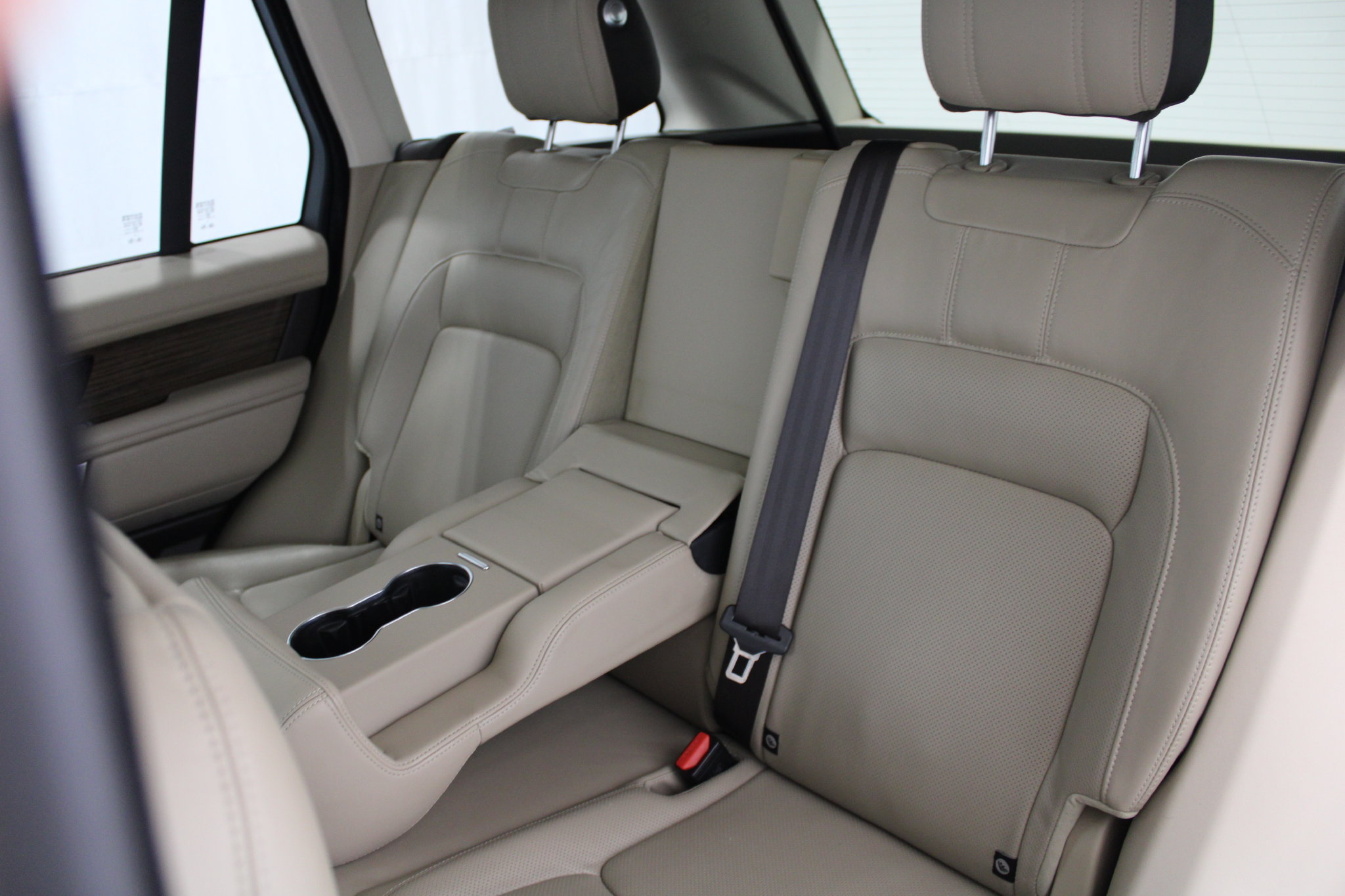 Used 2019 Land Rover Range Rover HSE AWD/4WD image 17