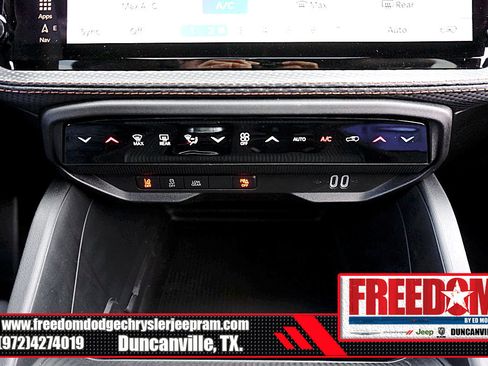 New 2026 Jeep Cherokee Overland image 23