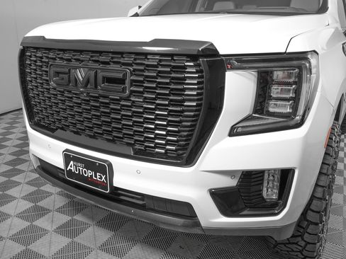 Used 2021 GMC Yukon Denali AWD/4WD image 33