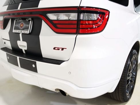 Used 2025 Dodge Durango GT AWD/4WD image 9
