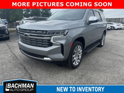Used 2024 Chevrolet Tahoe Premier w/ Premium Package AWD/4WD image 4